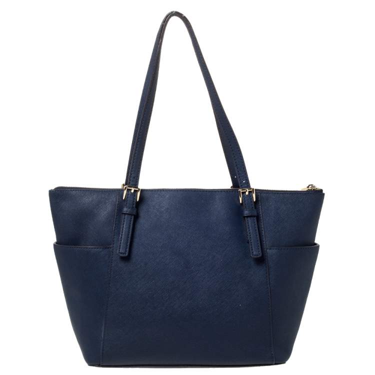 Pre Owned Michael Michael Kors Blue Leather Medium Jet Set Top Zip Tote