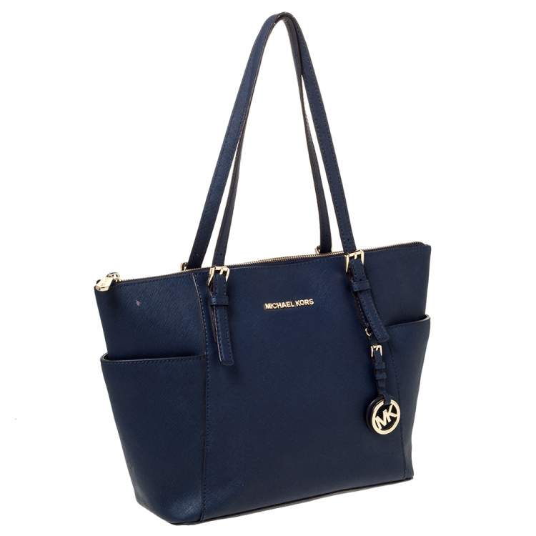 Pre Owned Michael Michael Kors Blue Leather Medium Jet Set Top Zip Tote
