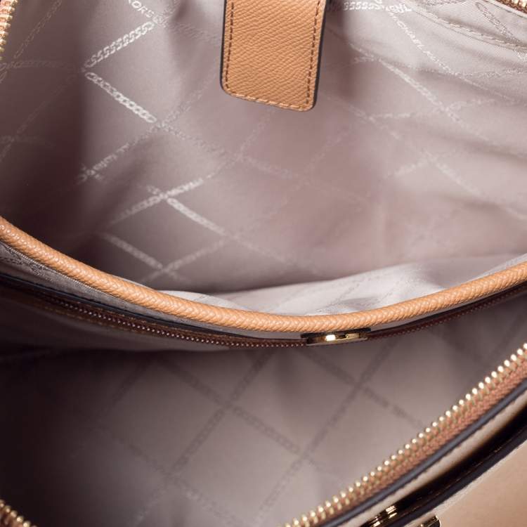 Pre Owned Michael Kors Tan Leather Maddie East/West Top Zip Tote