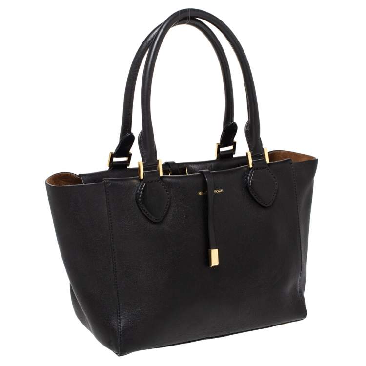 Pre Owned Michael Kors Black Leather Miranda Tote