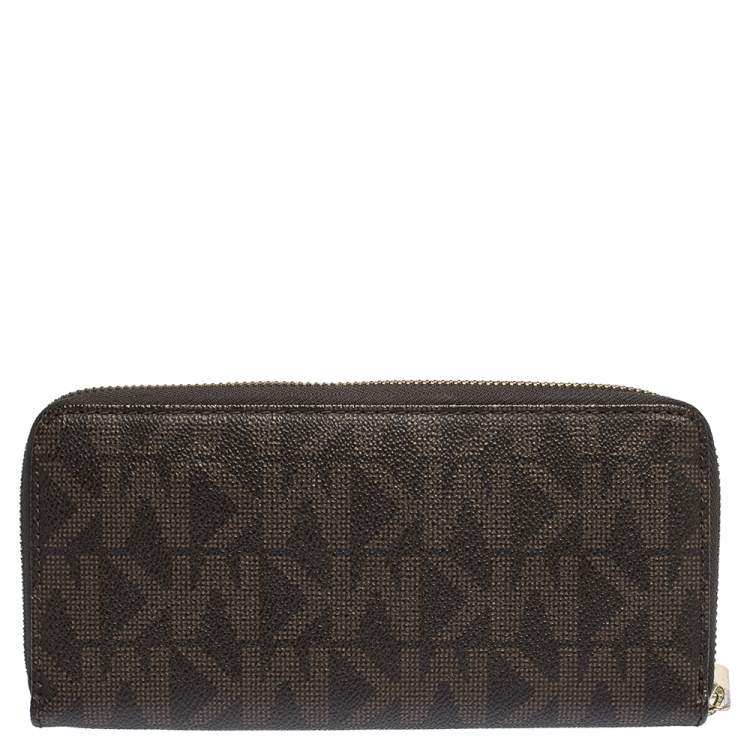 Pre Owned Michael Kors Brown Signature Coated Canvas  Zip Around Wallet