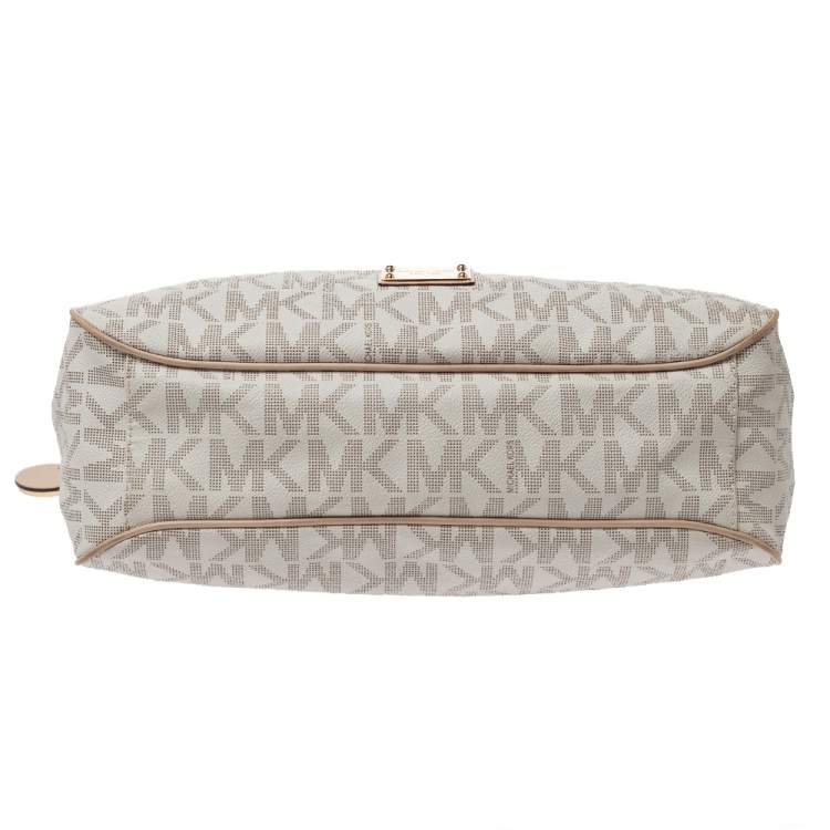 Pre Owned MICHAEL Michael Kors Off White/Beige Signature Coated Canvas and Leather Jet Set Shoulder Bag