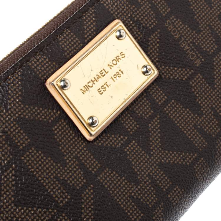 Pre Owned Michael Kors Brown Signature Coated Canvas Zip Around Wallet