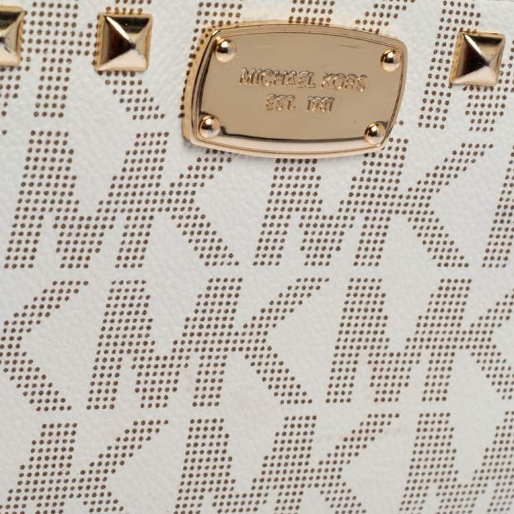 Pre Owned Michael Kors White Signature Coated Canvas Studded Zip Around Continental Wallet