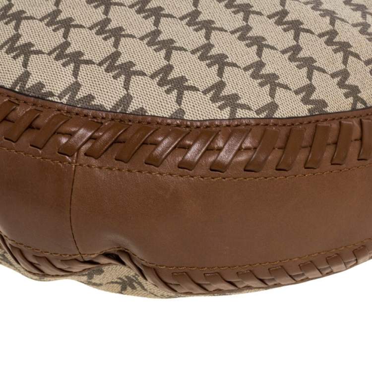Pre Owned Michael Kors Beige/Tan Coated Canvas and Leather Lauryn Hobo