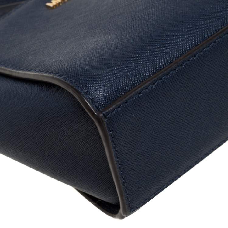 Pre Owned Michael Kors Navy Blue Leather Mini Selma Crossbody Bag