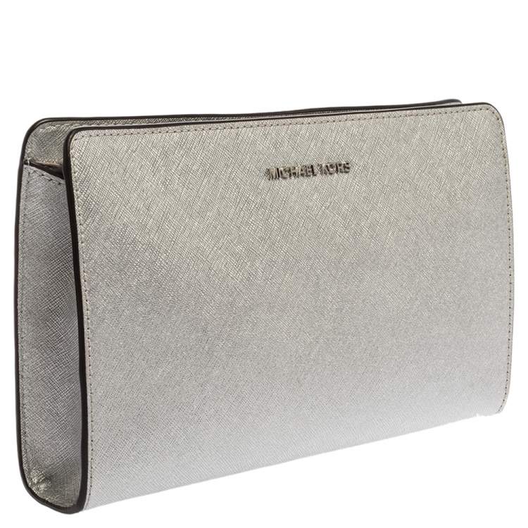 Pre Owned Michael Kors Metallic Silver Leather Crossbody Bag