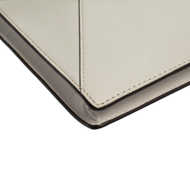 Pre Owned Michael Kors White Leather Lana Envelope Chain Clutch