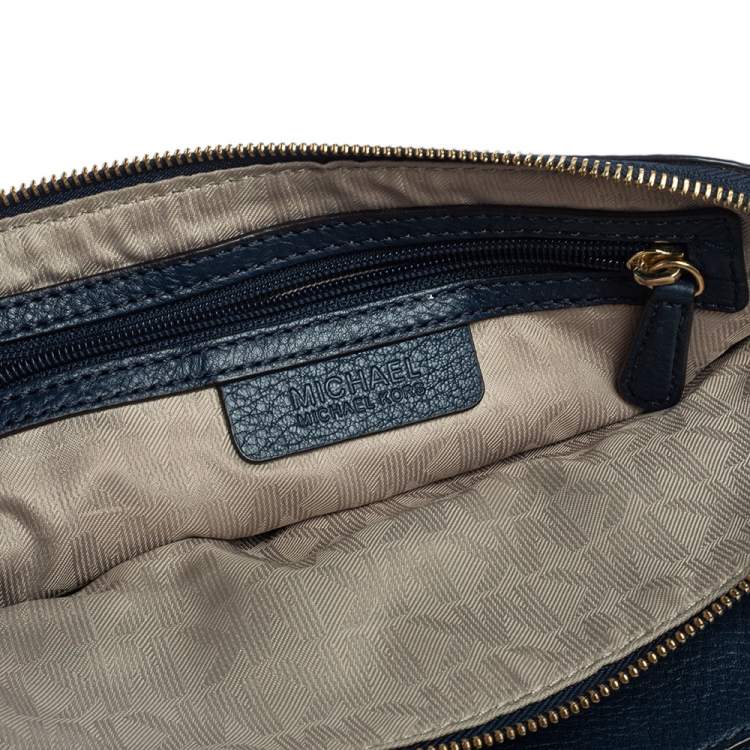 Pre Owned Michael Kors Navy Blue Leather Bedford Zip Crossbody Bag