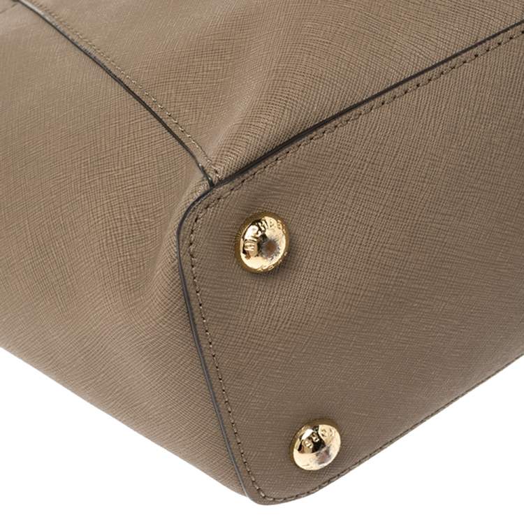 Pre Owned Michael Michael Kors Dark Beige Leather Medium Jet Set Top Zip Tote