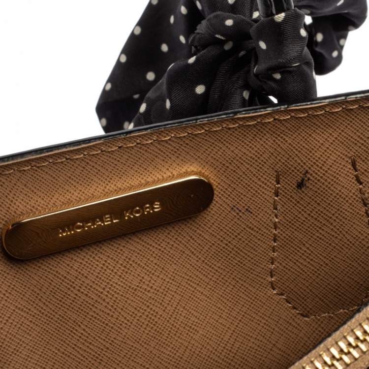 Pre Owned Michael Kors Black Leather Mini Mercer Tote