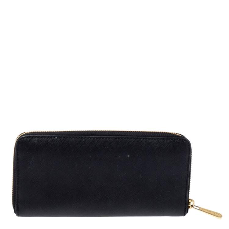 Pre Owned Michael Kors Black Leather Jet Set Travel Zip Around Wallet