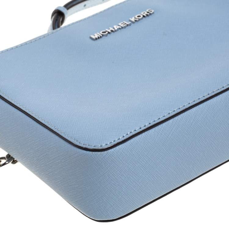 Pre Owned Michael Kors Powder Blue Leather Jet Set Crossbody Bag