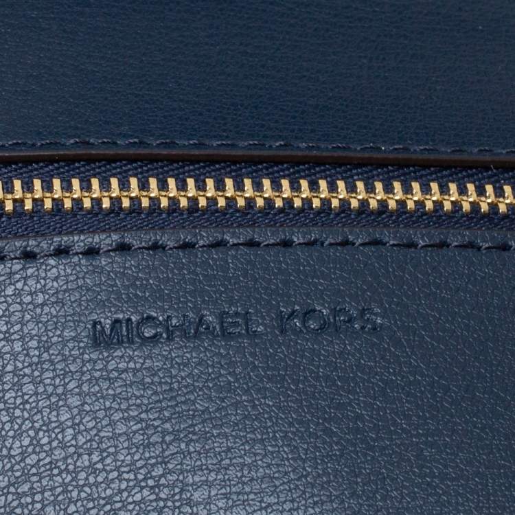 Pre Owned Michael Kors Navy Blue Leather Kinsley Shoulder bag