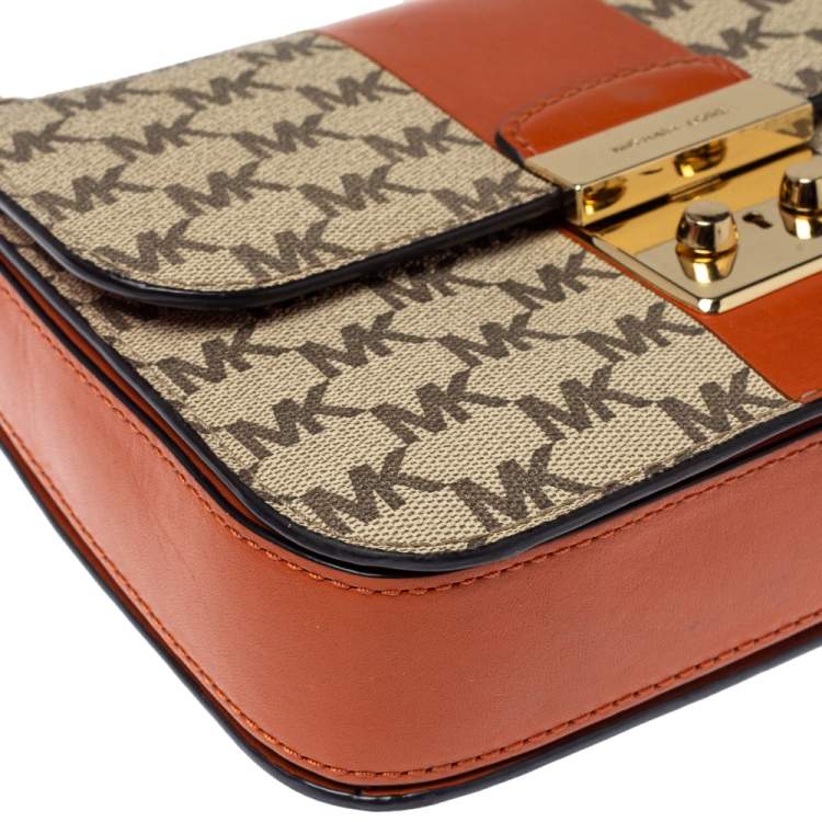 Pre Owned Michael Kors Beige/Tan Signature Coated Canvas and Leather Medium Sloan Editor Chain Bag