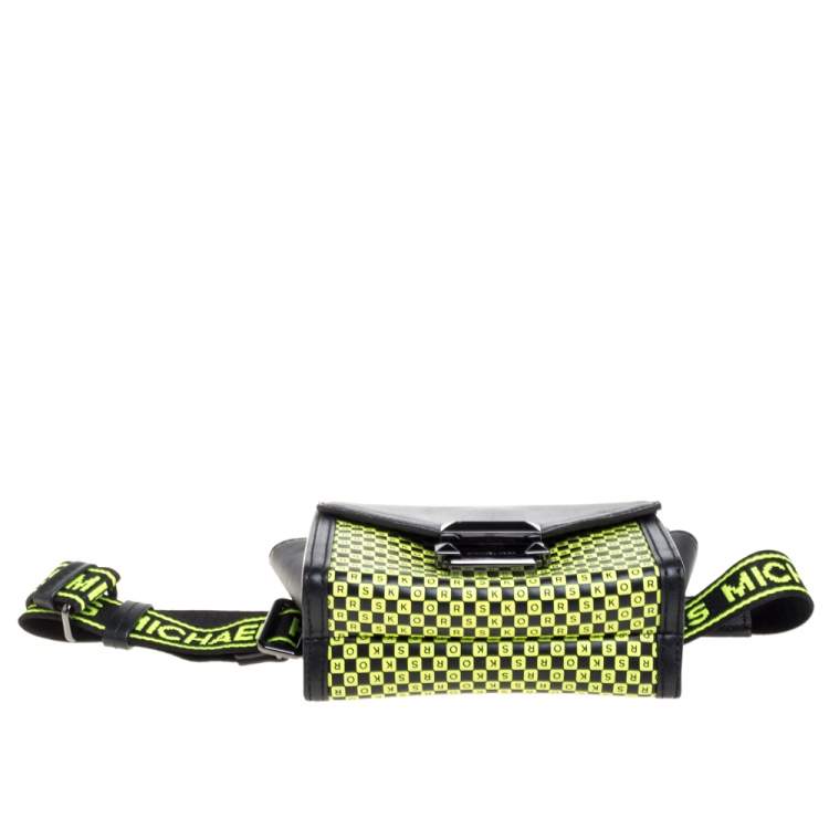 Pre Owned Michael Kors Black/Neon Green Leather Mini Whitney Checkerboard Belt Bag
