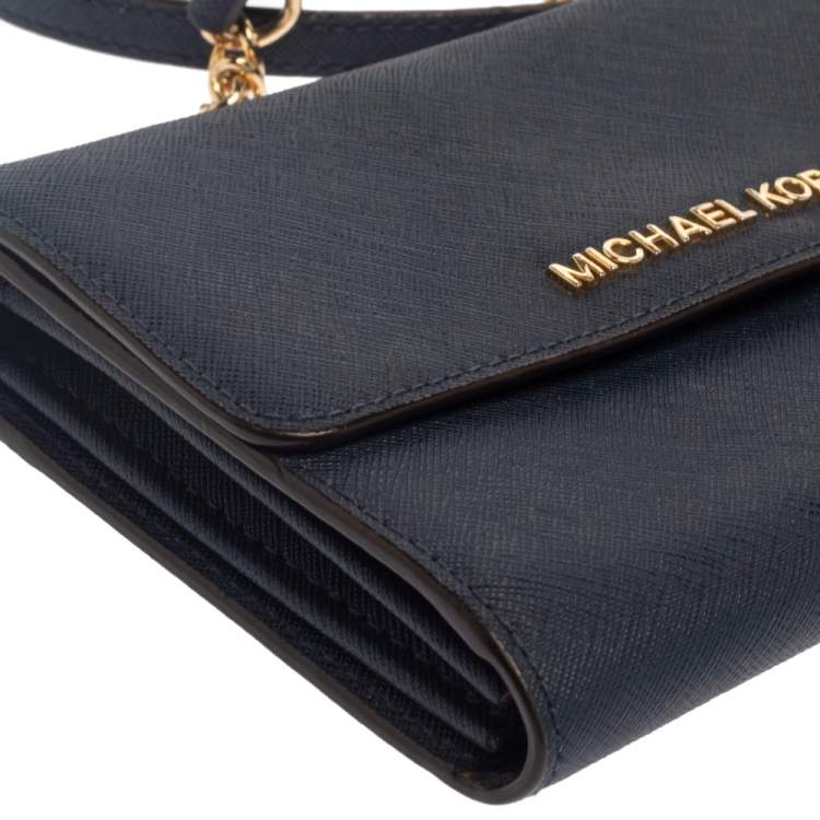 Pre Owned Michael Kors Navy Blue Leather Jet Set Crossbody Bag