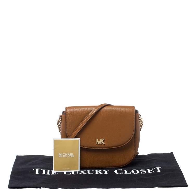 Pre Owned Michael Kors Brown Leather Dome Crossbody Bag