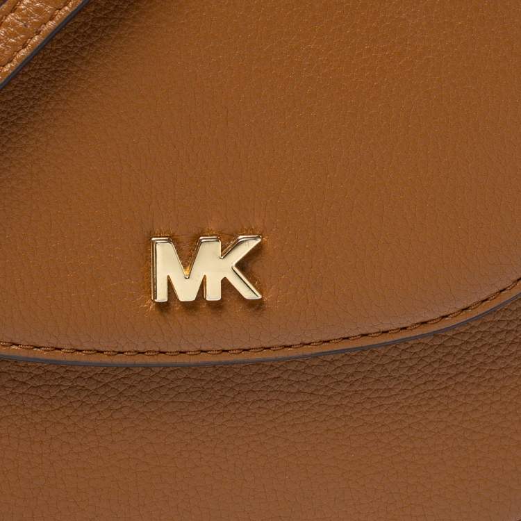 Pre Owned Michael Kors Brown Leather Dome Crossbody Bag