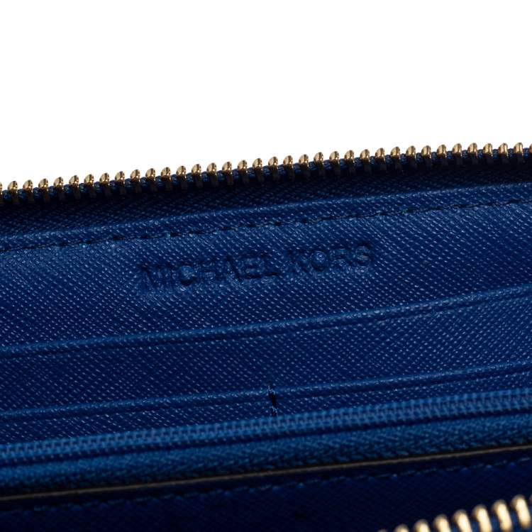 Pre Owned Michael Kors Blue Leather Jet Set Travel Zip Around Wallet