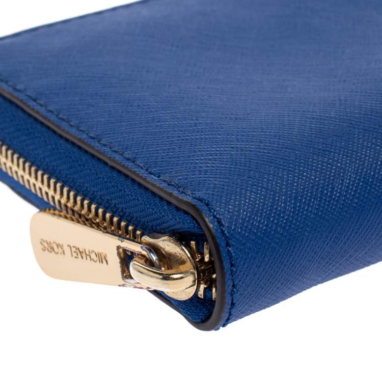 Pre Owned Michael Kors Blue Leather Jet Set Travel Zip Around Wallet