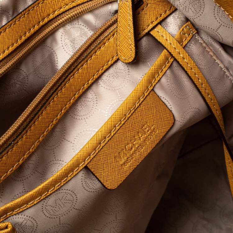 Pre Owned MICHAEL Michael Kors Light Brown Leather Chain Tote