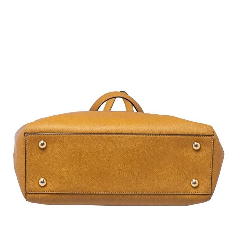 Pre Owned MICHAEL Michael Kors Light Brown Leather Chain Tote