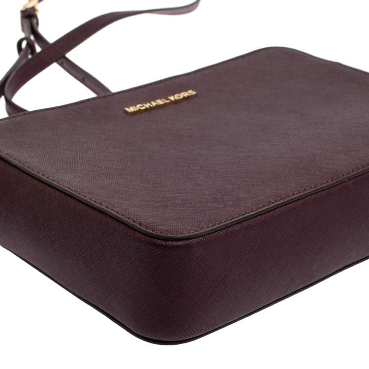 Pre Owned Michael Kors Burgundy Leather Jet Set Camera Crossbody Bag