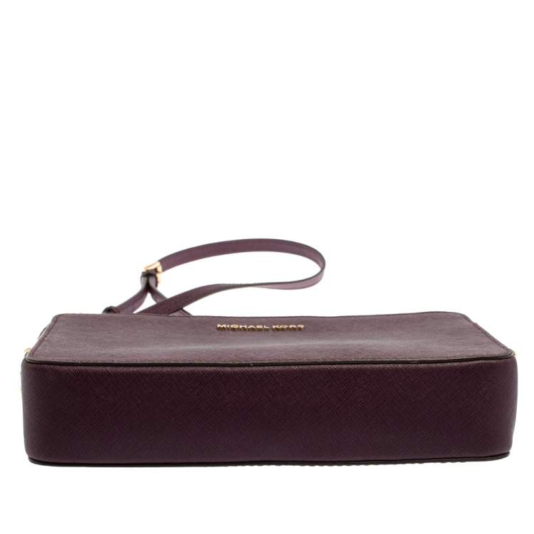 Pre Owned Michael Kors Burgundy Leather Jet Set Camera Crossbody Bag