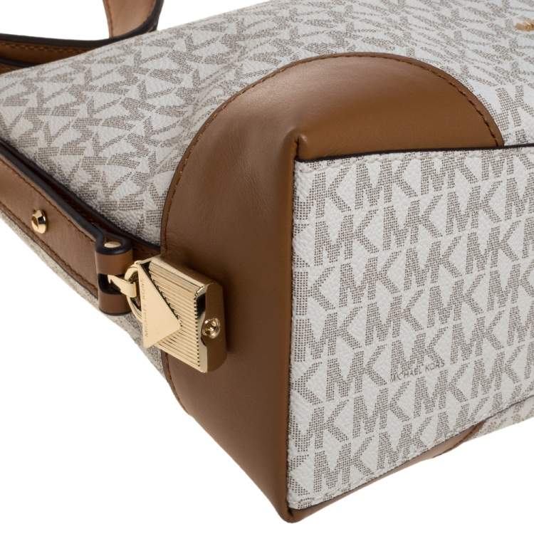 Pre Owned Michael Kors White Signature Coated Canvas and Leather Medium Crosby Messenger Bag