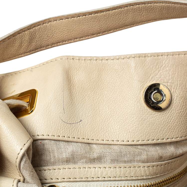 Pre Owned  Michael Kors Cream Leather Buckle Side Pocket Shoulder Bag