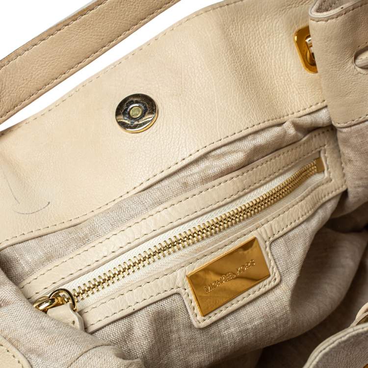 Pre Owned  Michael Kors Cream Leather Buckle Side Pocket Shoulder Bag