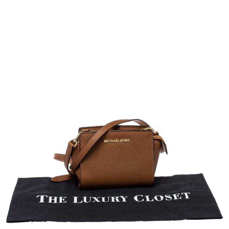 Pre Owned Michael Kors Brown Saffiano Leather Mini Selma Crossbody Bag