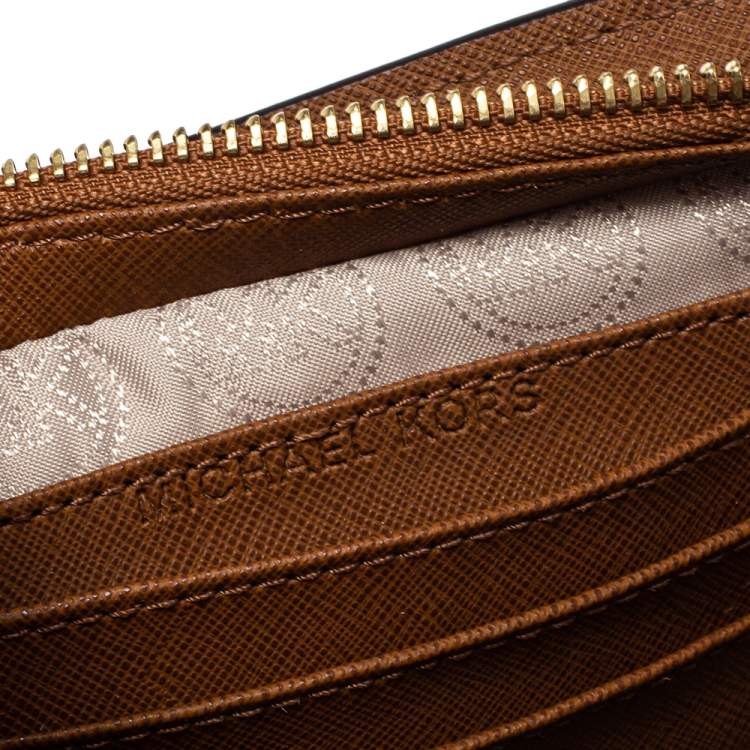 Pre Owned Michael Kors Brown Saffiano Leather Mini Selma Crossbody Bag