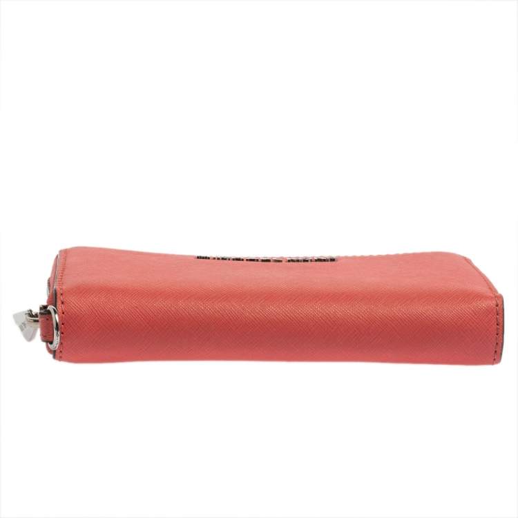Pre Owned Michael Kors Pink Leather Zip Around Wristlet Wallet