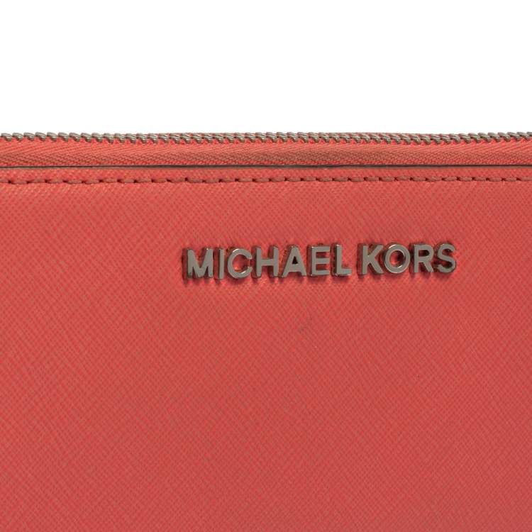 Pre Owned Michael Kors Pink Leather Zip Around Wristlet Wallet