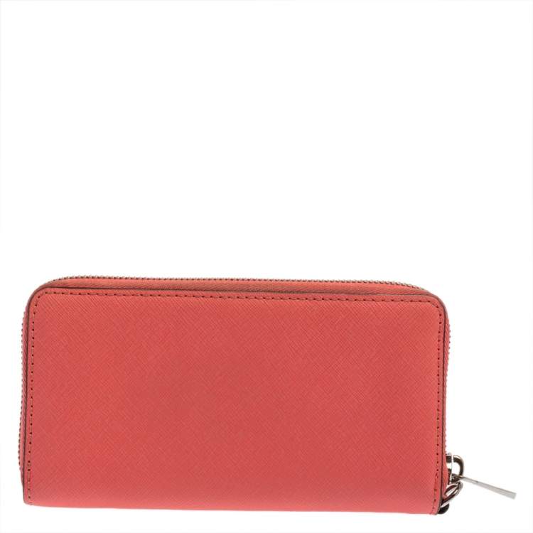 Pre Owned Michael Kors Pink Leather Zip Around Wristlet Wallet