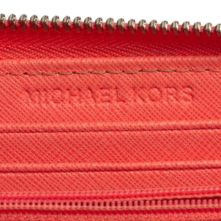 Pre Owned Michael Kors Pink Leather Zip Around Wristlet Wallet