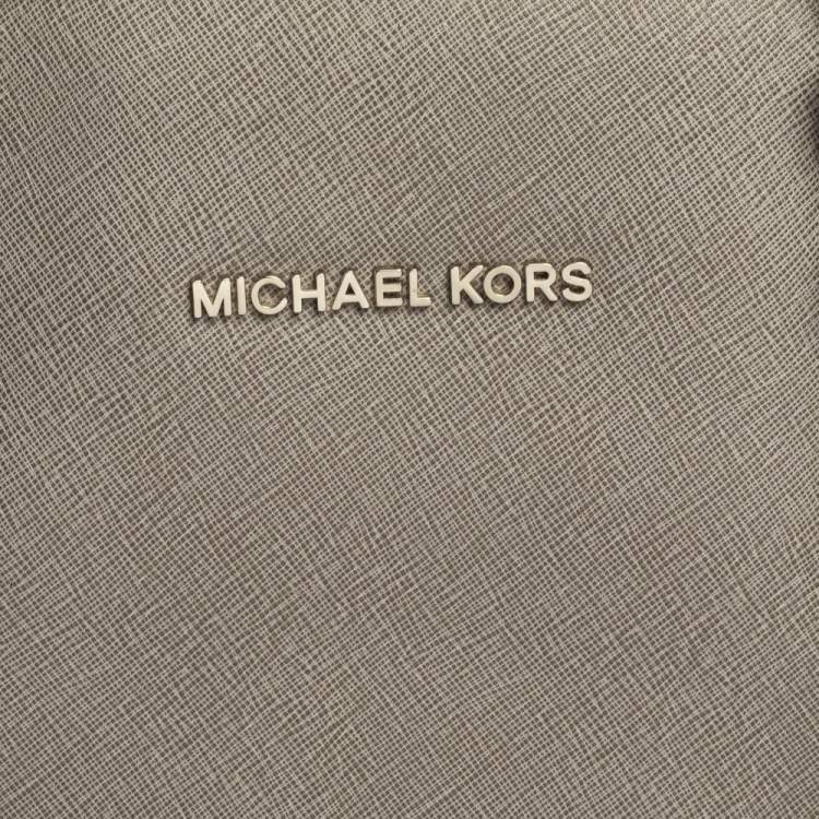 Pre Owned Michael Kors Grey Saffiano Leather Large Jet Set Middle Zip Tote