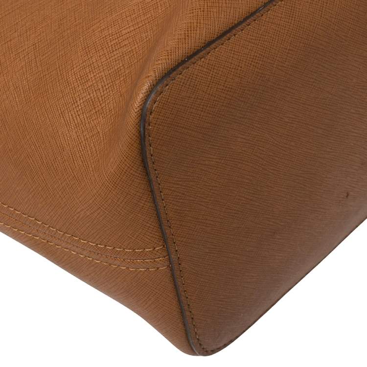 Pre Owned Michael Kors Brown Leather Jet Set Tote