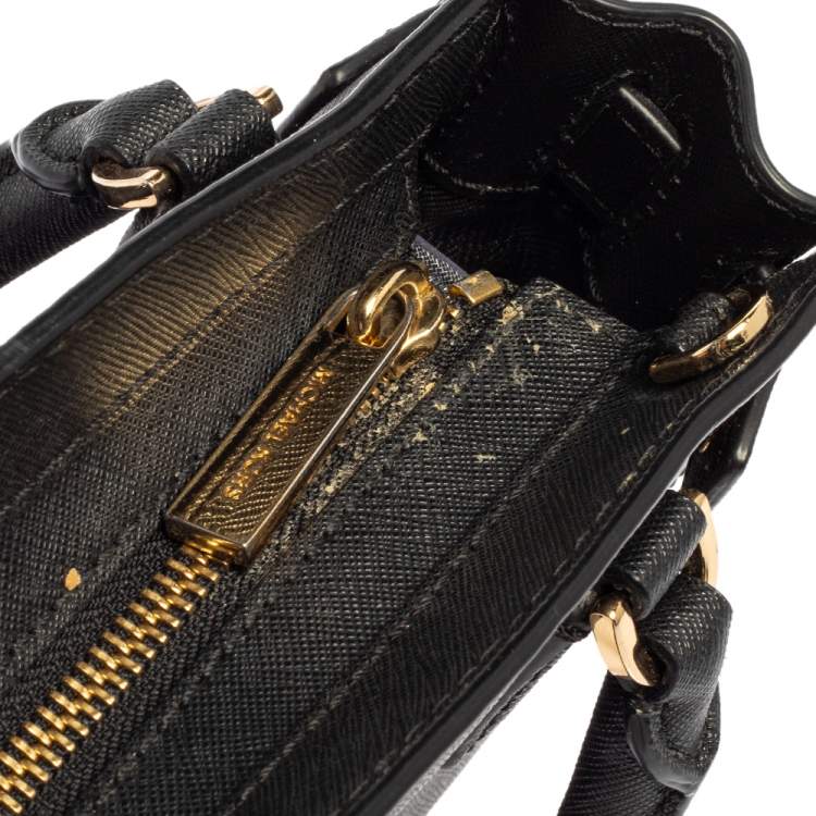 Pre Owned Michael Kors Black Leather Dillon Crossbody Bag