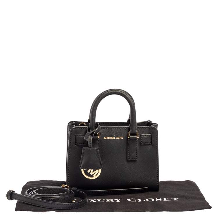 Pre Owned Michael Kors Black Leather Dillon Crossbody Bag