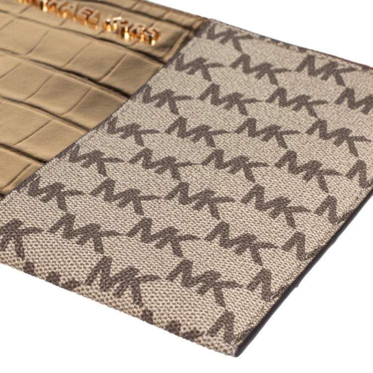 Pre Owned Michael Kors Beige/Gold Croc Embossed Leather and Signature Coated Canvas Large Jet Set Wristlet Clutch