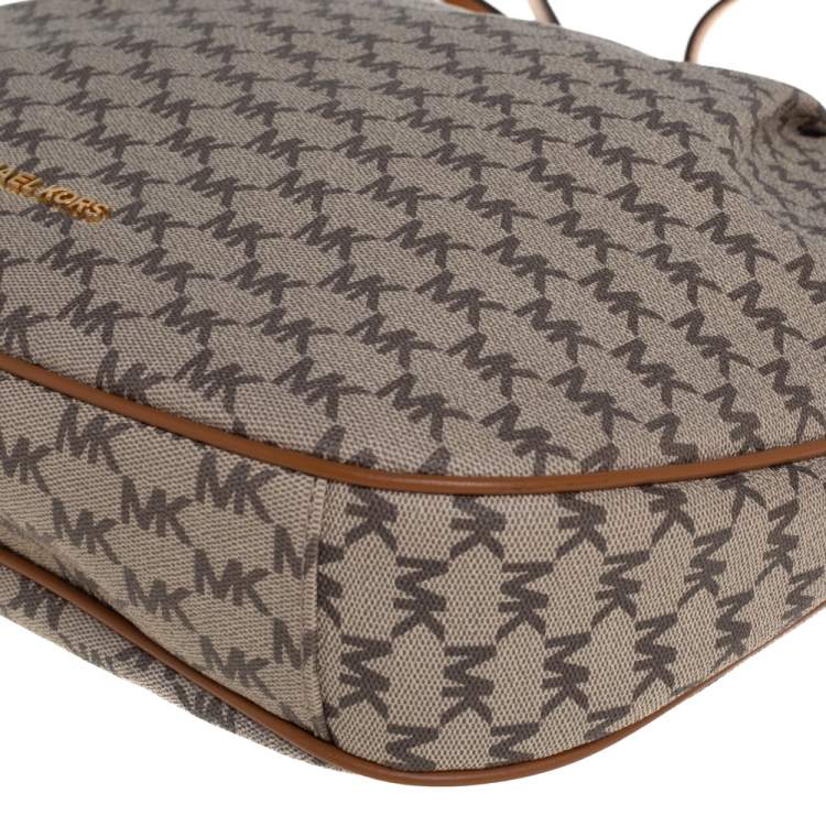 Pre Owned Michael Kors Beige/Brown Signature Coated Canvas and Leather Jet Set Hobo