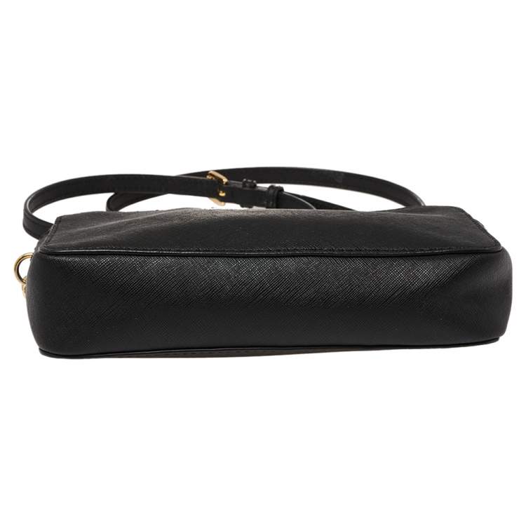 Pre Owned Michael Kors Black Leather Jet Set Crossbody Bag