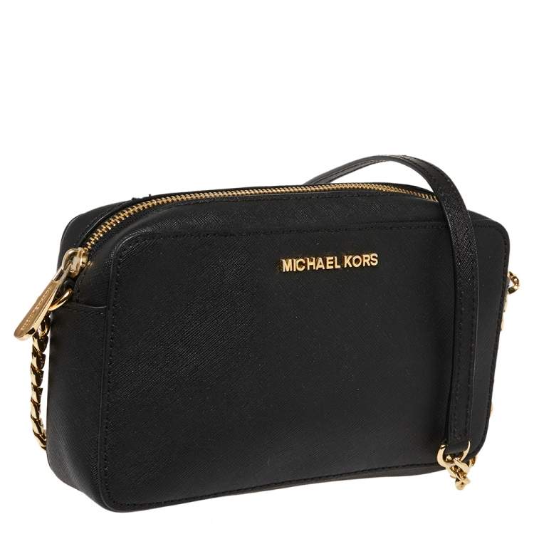 Pre Owned Michael Kors Black Leather Jet Set Crossbody Bag