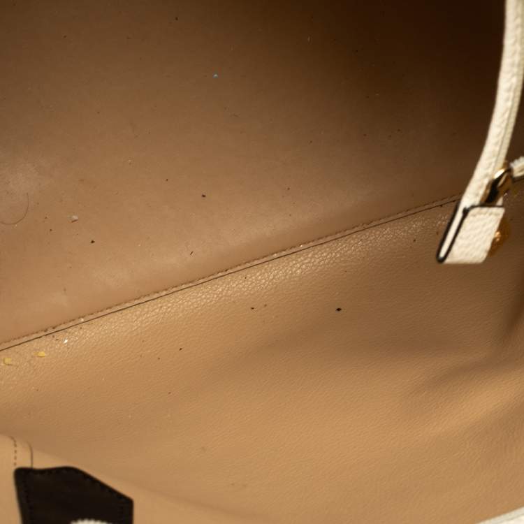 Pre Owned Michael Kors Beige/White Leather Kimberly Tote