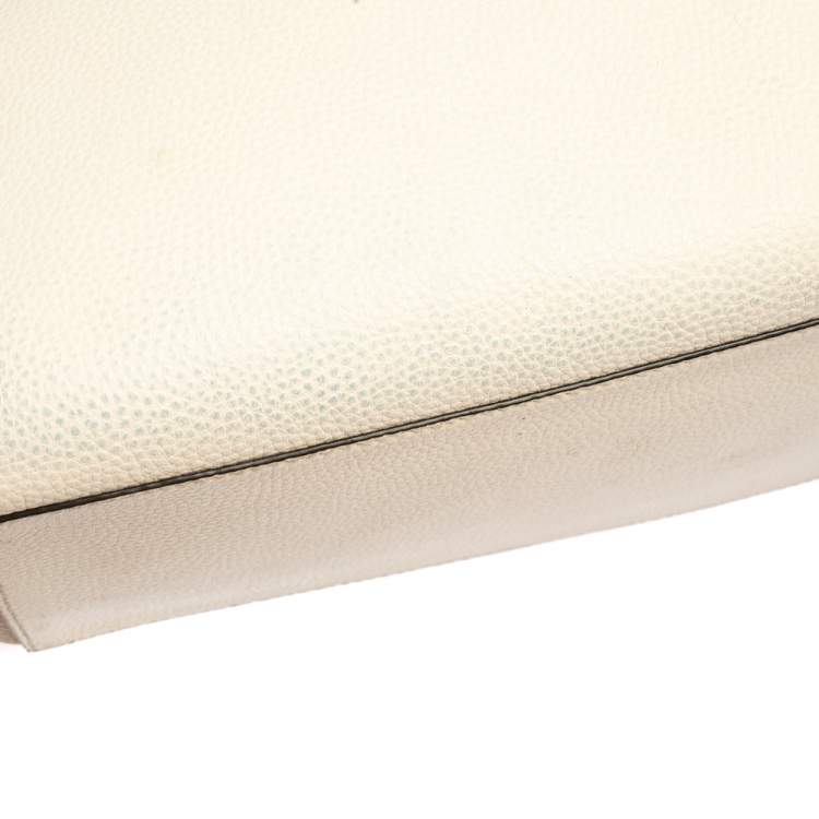 Pre Owned Michael Kors Beige/White Leather Kimberly Tote