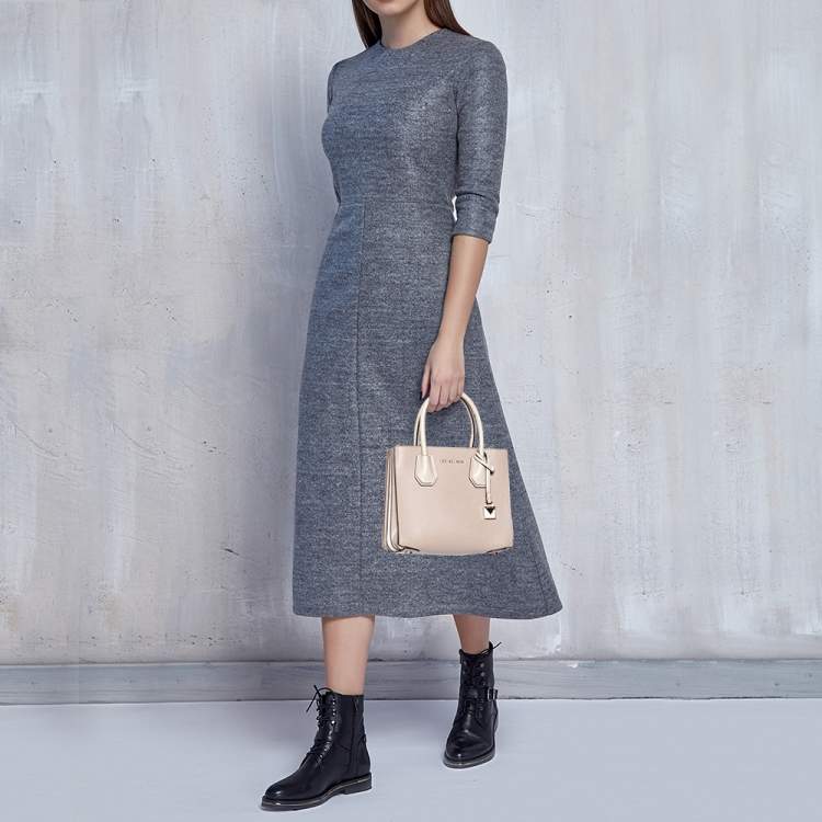 Pre Owned Michael Kors Beige Leather Mini Mercer Tote