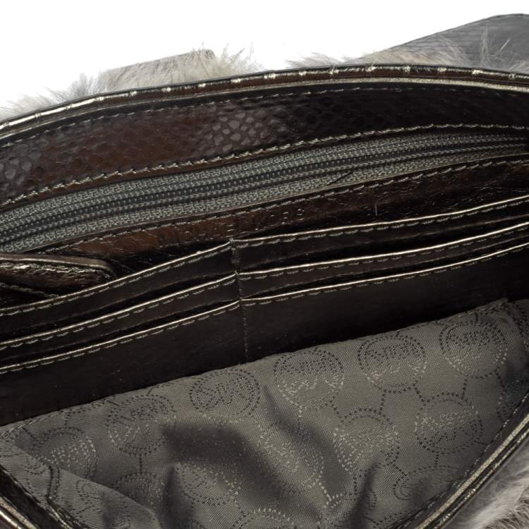 Pre Owned Michael Kors Metallic Grey Python Embossed Leather and Rabbit Fur Fulton Baguette 
